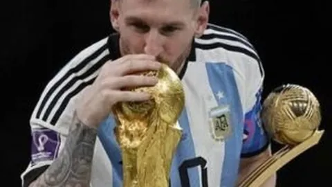 阿隆索锁定勒沃库森，未来去留成谜。